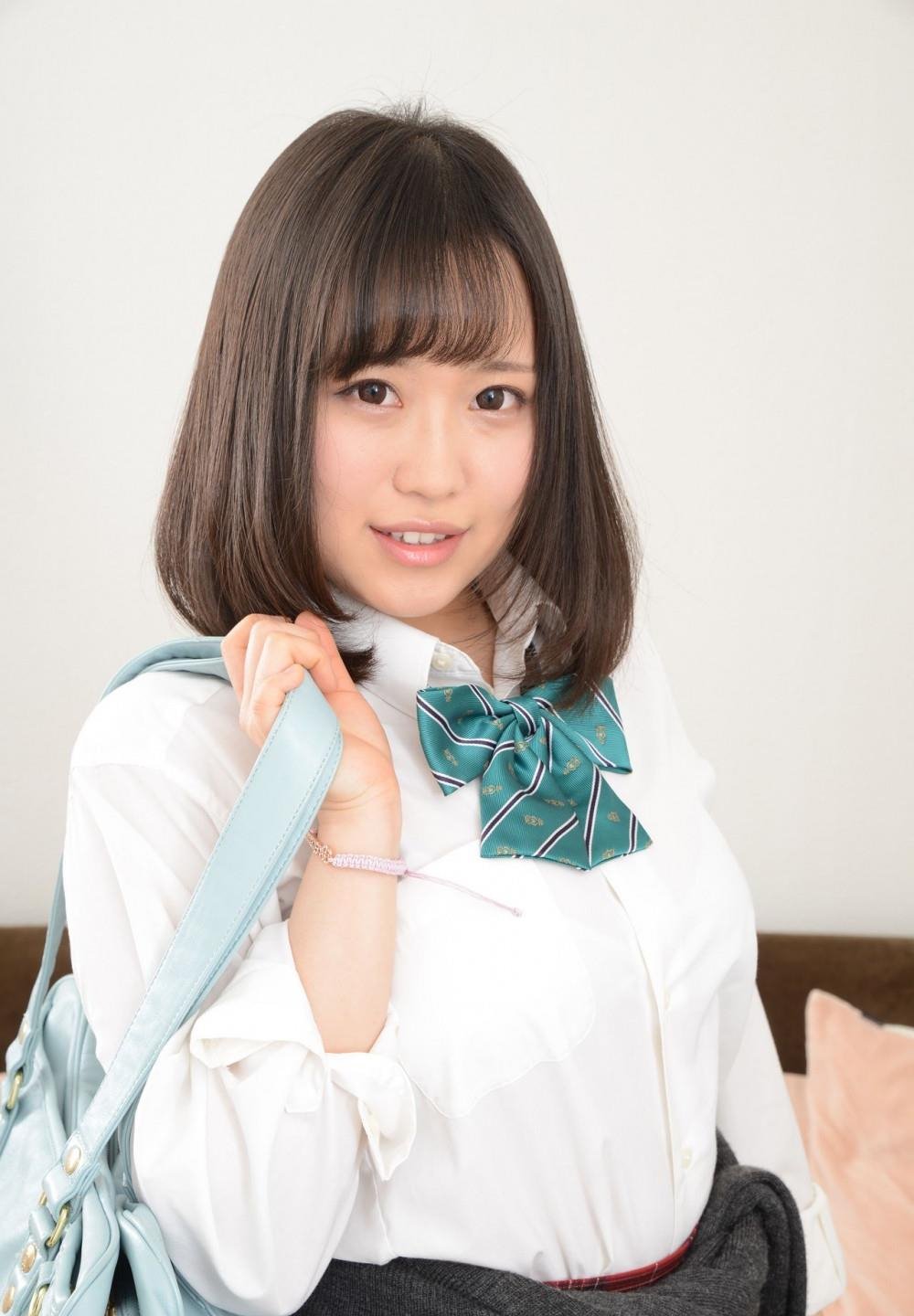 ���۽�������ӰԺ