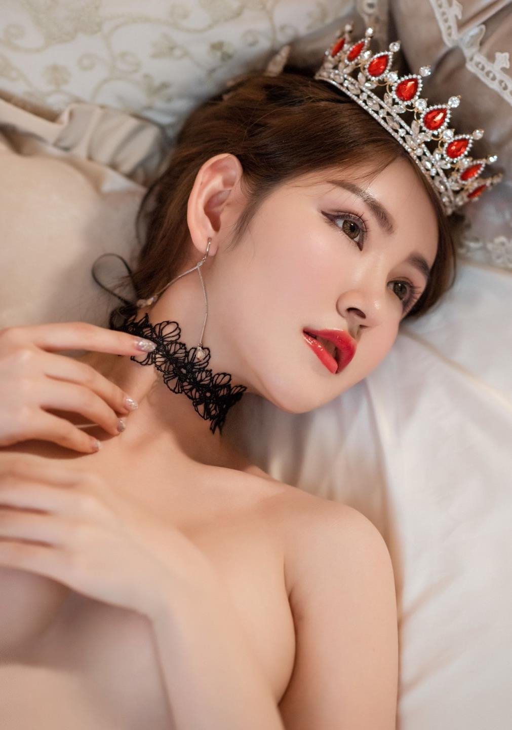 ������������Ů���ֹ�