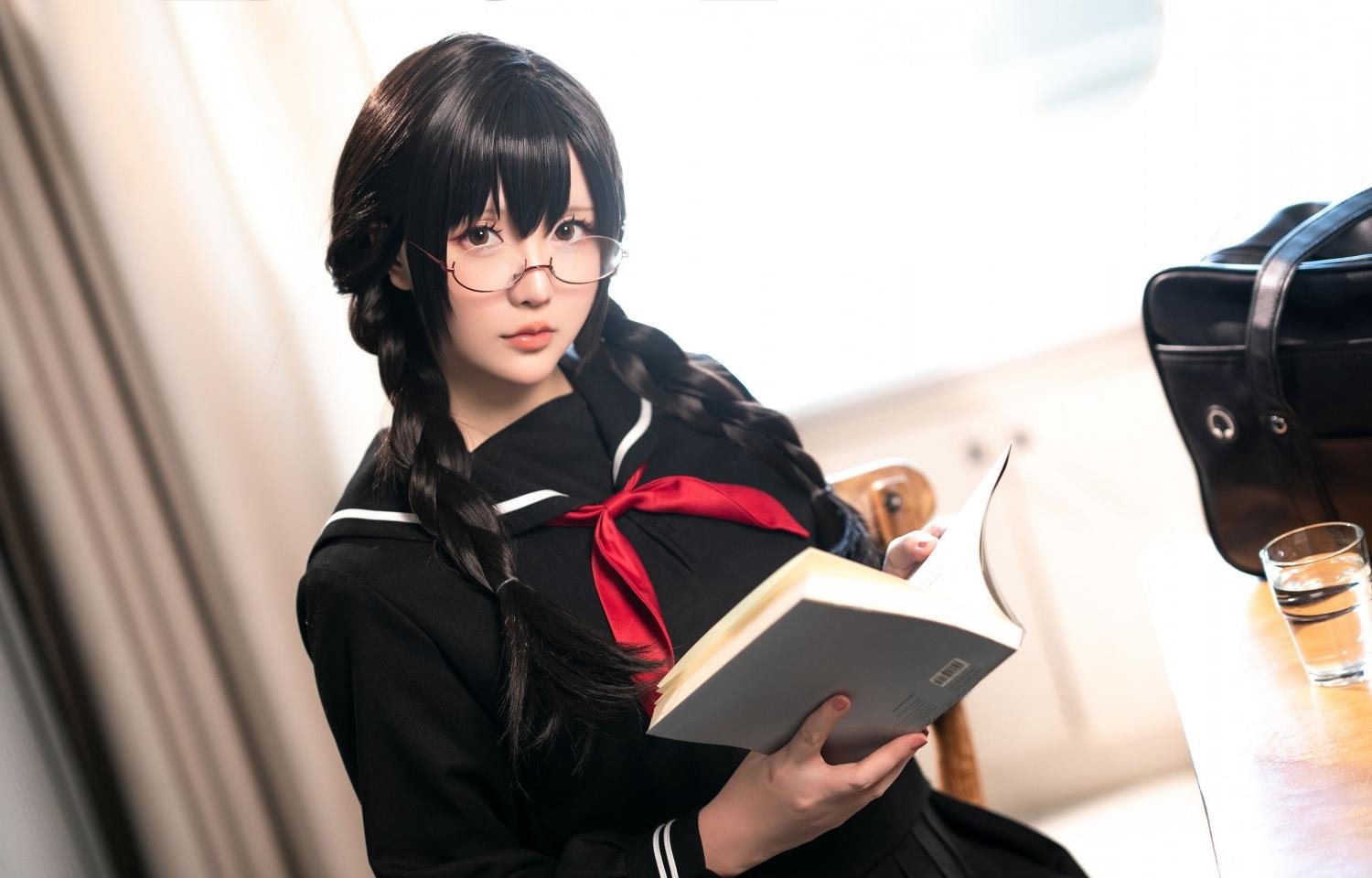 ��Ů���� ������Ļ����